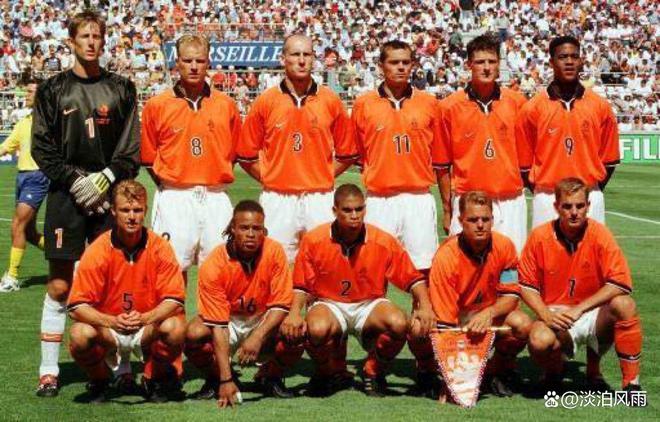 98世界杯的荷兰队被视为史上最强的荷兰国家队